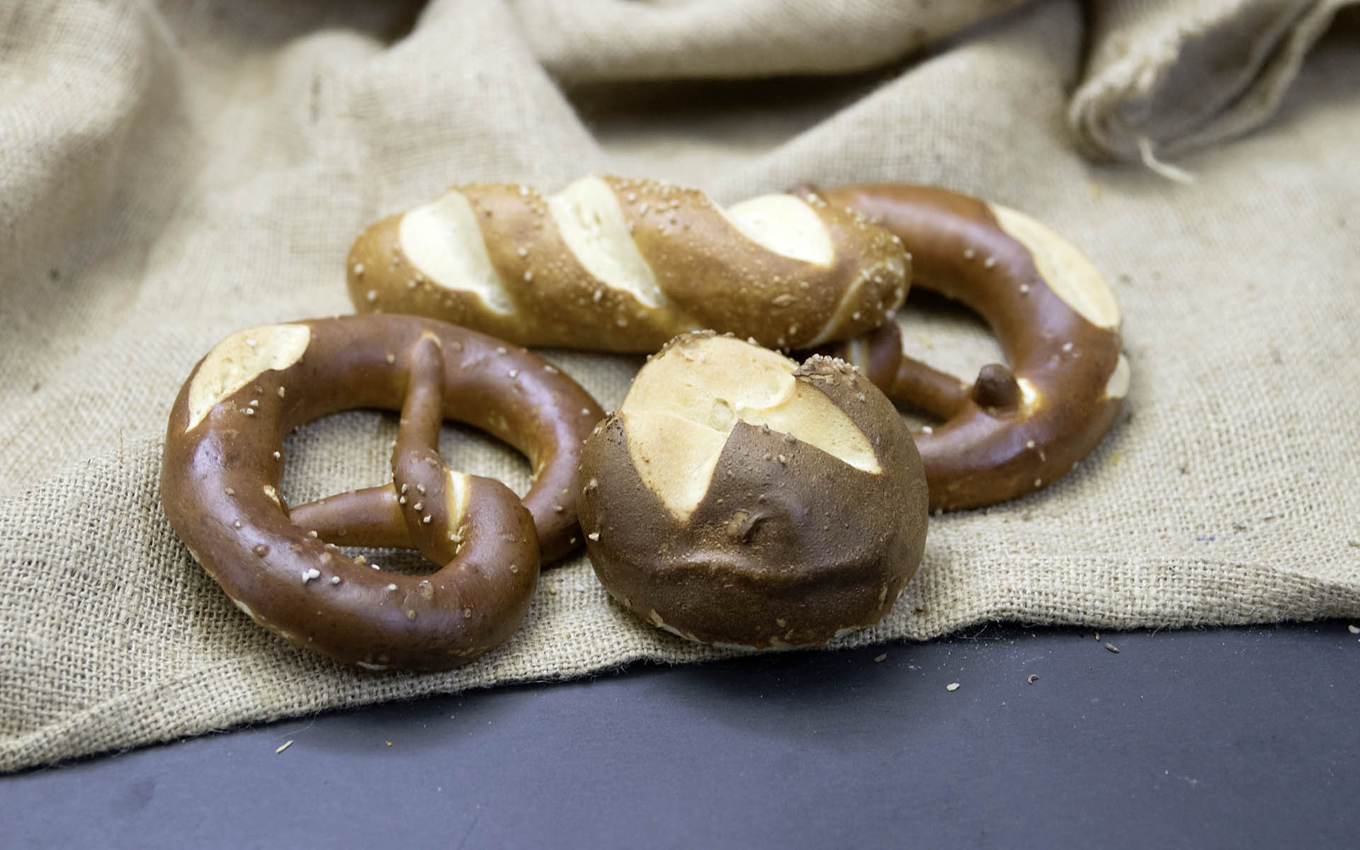 Brötchen, Brezeln, Laugengebäck Bäckerei